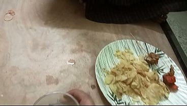 Nonton Black Indian Milf Housewife Enjoying And Moaning In Pleasure With Her Vallantine Husband thumbnail