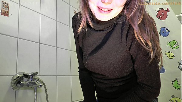 Play MP4 - Jeans look bikini panty wetting