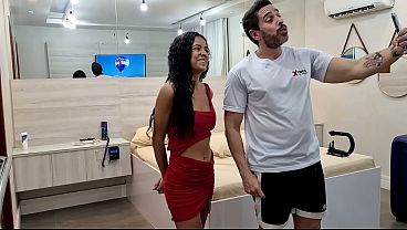 Bastidores da grava&ccedil_&atilde_o com a novinha Talitinha fodendo com Jr Doidera e ganhando muito leite na boca