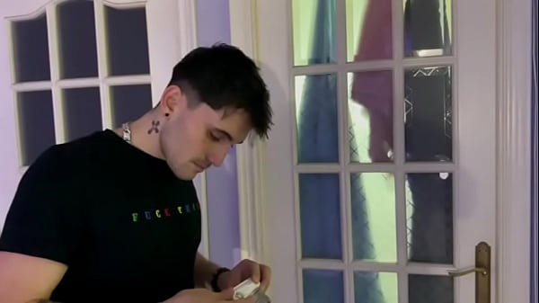 Play MP4 - SMAE PRODUCTION &colon; Eva Fay and Papi Rodriguez