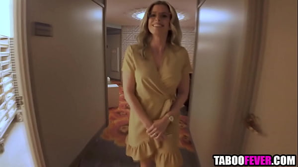 Step mom prefers anal sex 