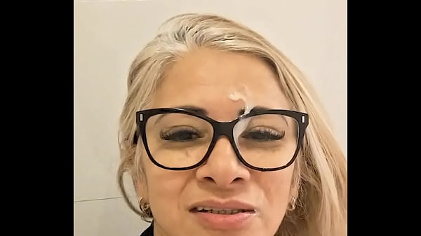 Algu&eacute;m mais quer me deixar assim marcar uma grava&ccedil;&atilde;o pra foder comigo e no final me lambuzar toda de porra 