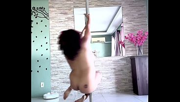 Pole Dancing Farting Nonstop Sexy Curves Chubby Girl Practice Session