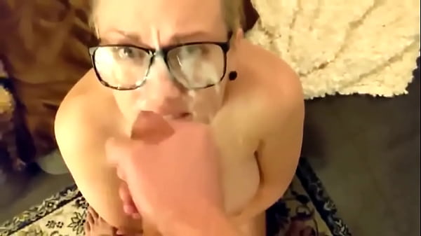 Play MP4 - Busted on this Punk Girls face&excl;