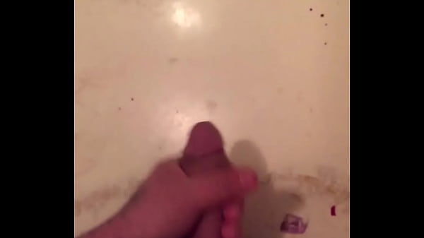 Play MP4 - making my dick spray that load