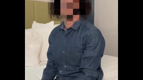 33 years old & still a virgin ⤵️