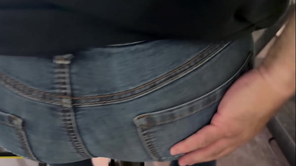 Crossdressing whore with fat ass in skintight jeans 