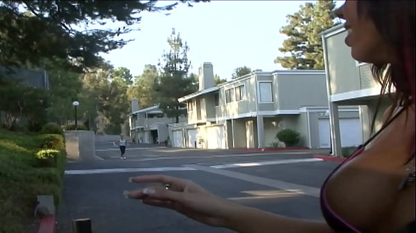 Maya Hills Hunts For Lesbians Like Rachel Starr thumbnail