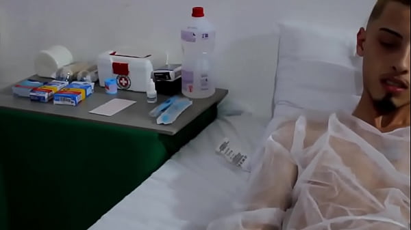 Play MP4 - O ENFERMEIRO SAFADO PEGOU O PASCIENTE DOTADO