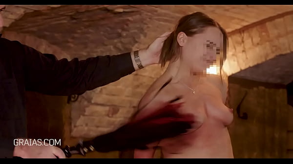 Play MP4 - Natural Boobs of Teen Babe in Trouble