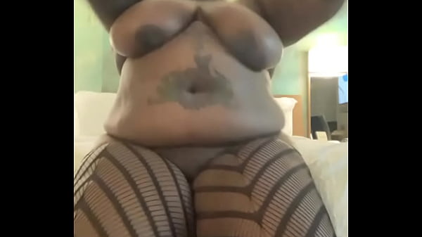 Nonton Hazelnutxxx thumbnail