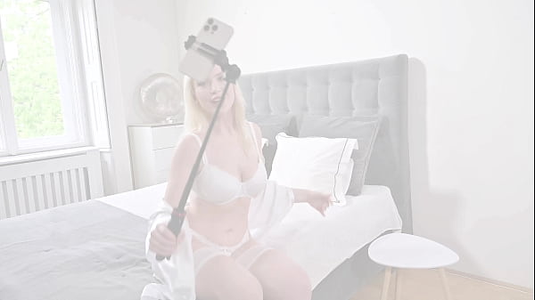 Nonton Kinky Influencer Vera Jarw Invites Fans Over For Piss Filled Gonzo Gangbang Gp3281 thumbnail