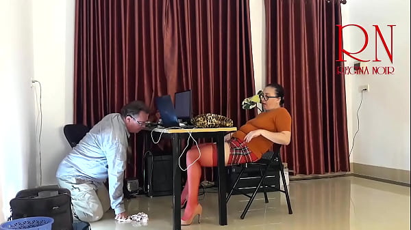 Monday in the office Employee without panties Teaselick pussy suckdick inthe office Naughty office c11