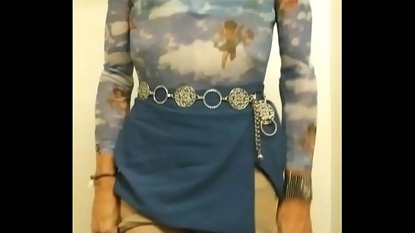 Play MP4 - Mature Tranny