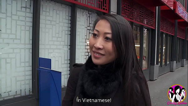 Sharon Lee having hardcore anal sex 