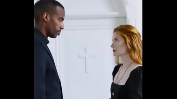 Corpo A Corpo video: Conto Erótico - Um Corpo Santo e Pecador