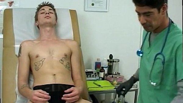 Recruits Medical Gay Videos I Walked In The Exam Apartment And To My thumbnail