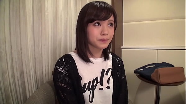 40TDNqR マジ軟派 初撮802 in_勝どき びちょ濡れパイパンスレンダー かのんちゃん_スベスベの柔肌 秘密の花園