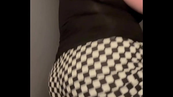 Play MP4 - Shaking my ass bubba sparxxx