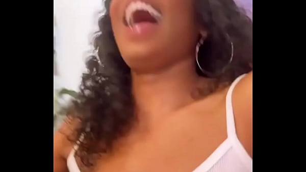 Nervous laugh when u dont know how to react or what to say to someone joking that u just met asking can you &ldquo; miche