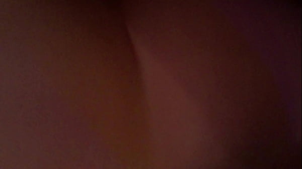 Mineira pede para dotado meter no rabo e arrombar tudo 