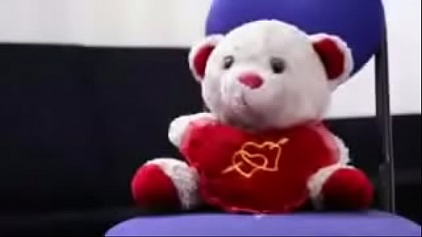 Nonton Koi Mujhe Pyar Nahi Karta thumbnail