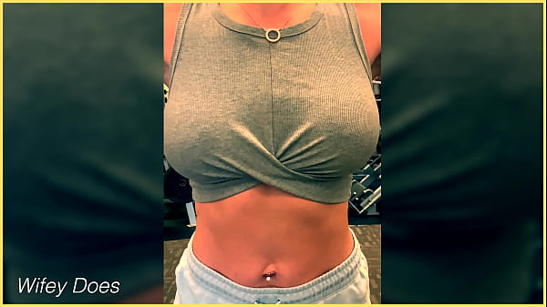 Milf works out braless with tight crop top