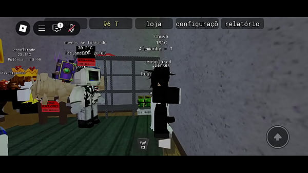 Gotica gostosa russa no Roblox fazendo boquete