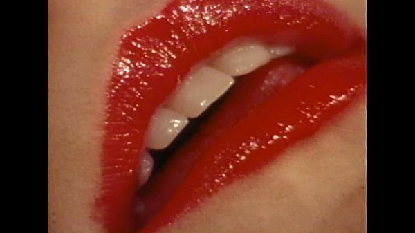 Play MP4 - LBO - Double Pleasure - scene 1