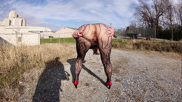 Thick Pantyhosed Thighs And Ass thumbnail