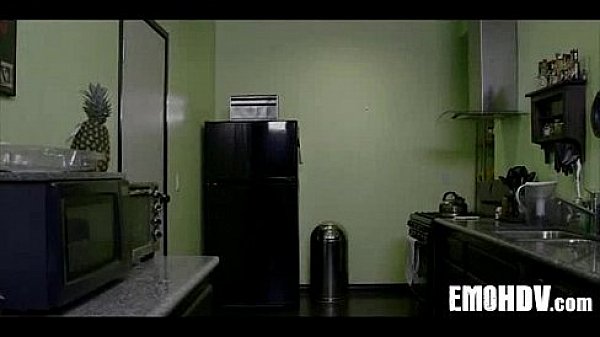 Nonton Emo Babe With Tats Gets Some Dick 313 thumbnail