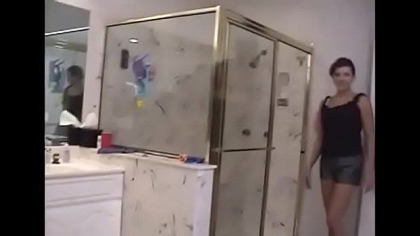 Seductive brunette beauty getting her tight_muff fucked