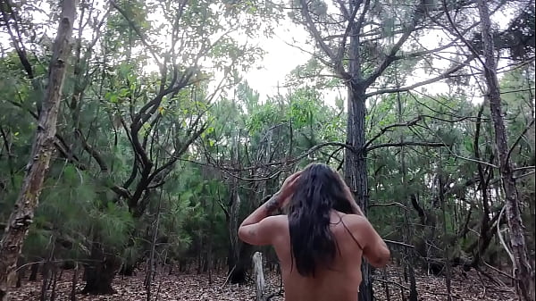 Drone flagra casal transando 