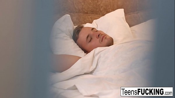 Play MP4 - Russian teen Ani Blackfox is back for an anal creampie