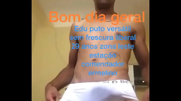 Punheta boa do vers&aacute;til gozando gostoso 