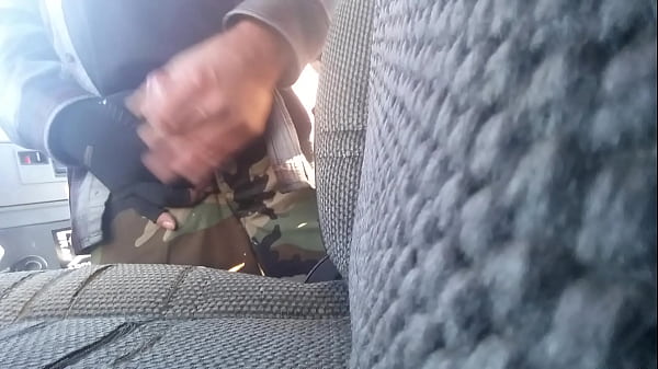 Play MP4 - Quick cumshot