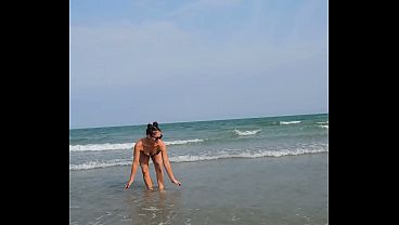 Tropical beach fun and chill 