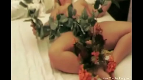 Play MP4 - Morning Sex With My Italian Wife