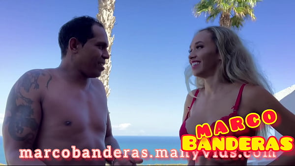 Play MP4 - I bring a fan to Briana Banderas and we fuck her together