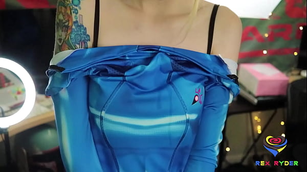 Cosplay Girl_Fucks Big Dick DuringLive Stream