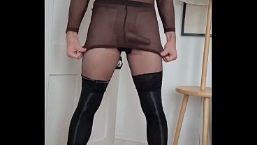 Sexy Tranny With Big Cock Shoot Lots Of Thick Cum In Pantyhose And Stockings thumbnail