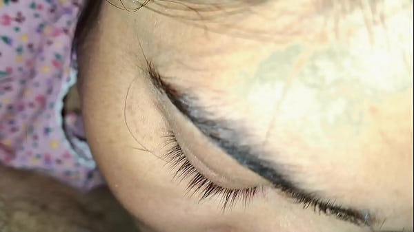 Play MP4 - विधवा माँ की वासना भड़का दी