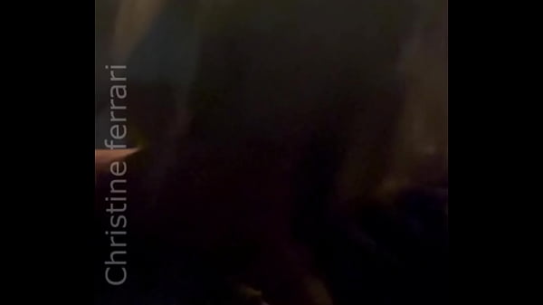 Uber hotwife aceitou pagamento em forma de xerecard video completo xvideosred ou sheer link foto do banner do perfil subscreva se no perfil 