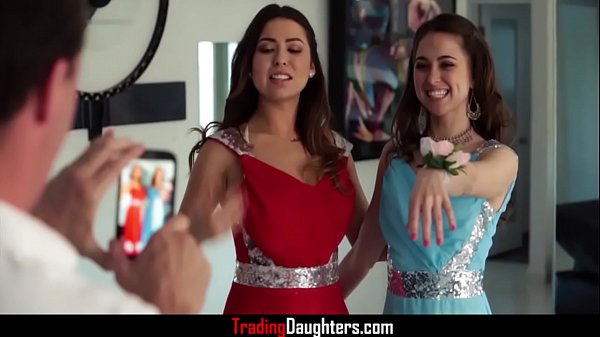 Nonton Stepdads & Prom Groupsex thumbnail