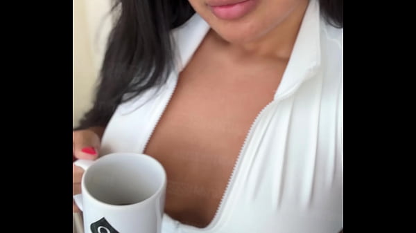 Nonton Adoro Um Cafezinho Forte De Pr&eacute; Treino! Deixa Mais Fogo ?? J&aacute; Foram Ver Atualiza&ccedil;&atilde;o De Hoje L&aacute; Do Vip? thumbnail