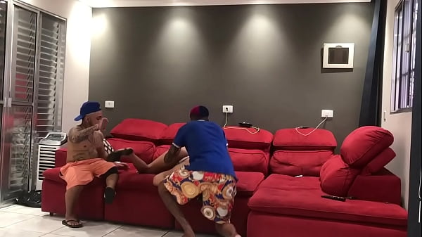 magrinha gostosa das sileirinhaz fudendo com novinho E o anão_gravando