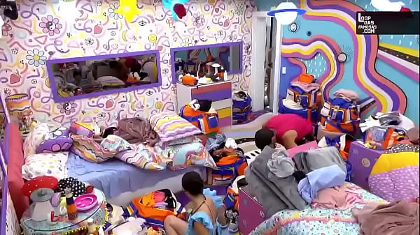 Nonton Peito Vazado Da Eslovenia thumbnail