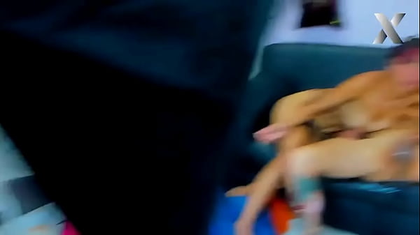 Play MP4 - Exchange of bodily fluids through cock sucking &semi;&rpar;