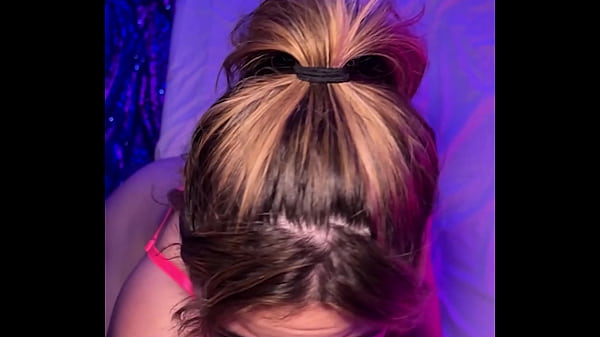 Ellie nova is a seductive hottie with big tits and ass