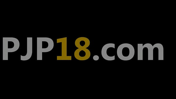 Masturbating and gapping her cunt hole 